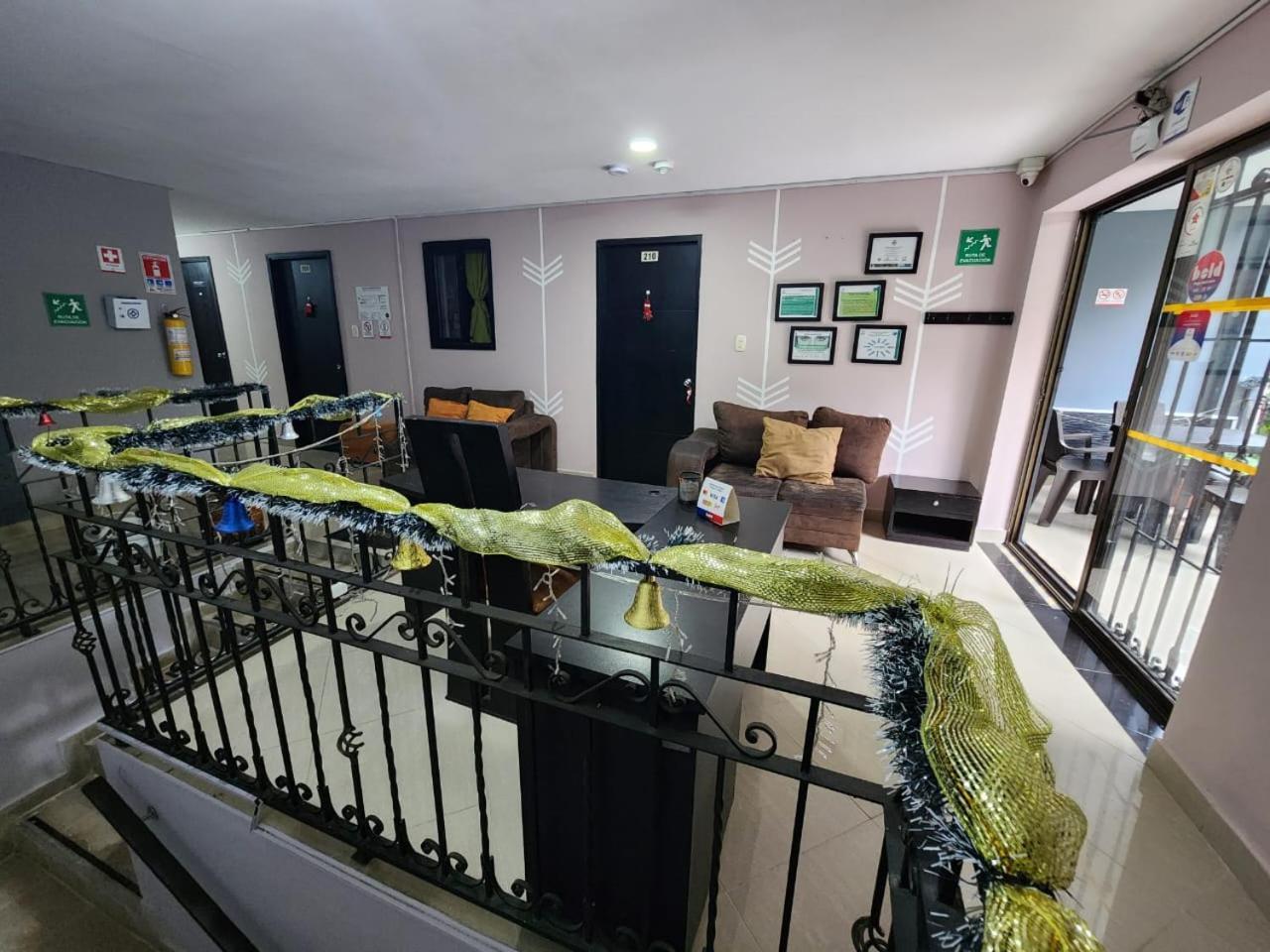 Hotel Laureles Home メデジン エクステリア 写真