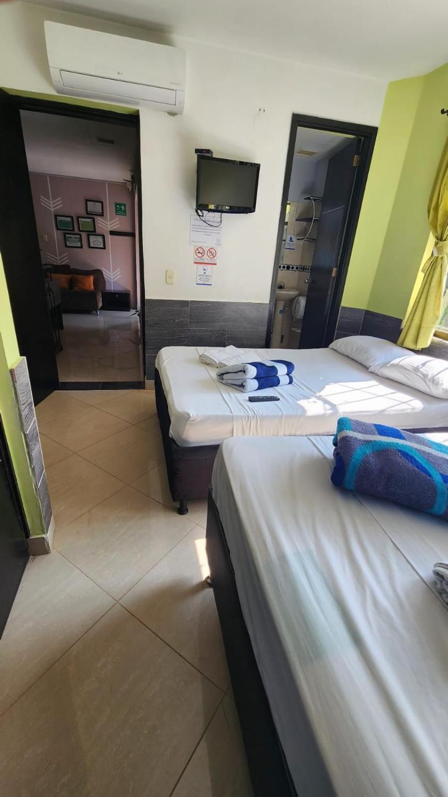 Hotel Laureles Home メデジン エクステリア 写真
